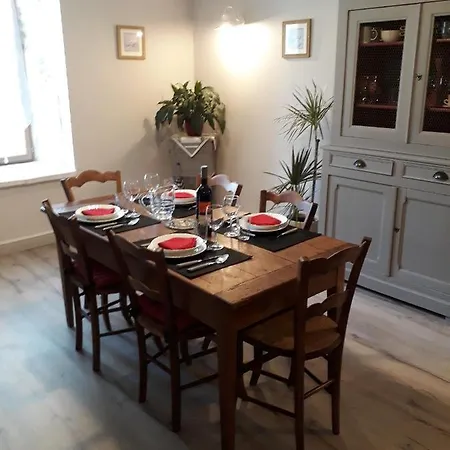 Holiday home Le Figuier Le Lindois